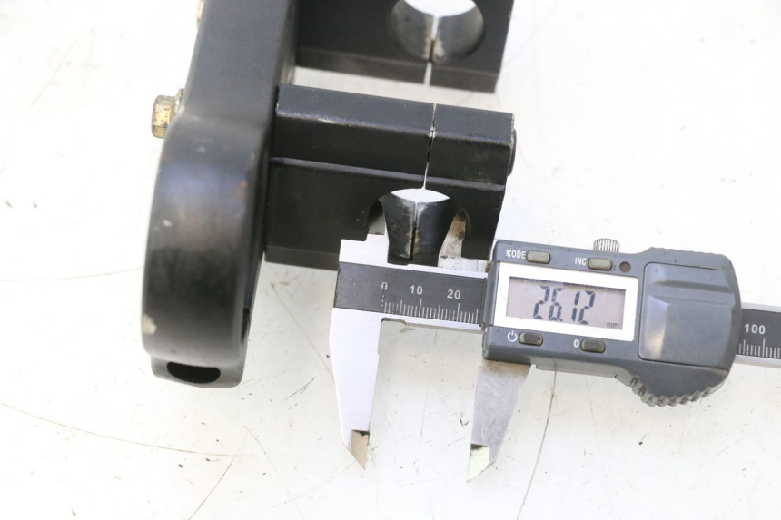 photo de Mesa Superior da Forquilha APOLLO RFZ 140 - Detalhe da peça