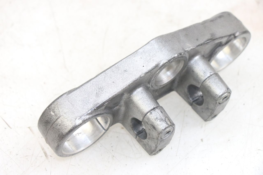 photo de Mesa Superior da Suspensão GILERA RK 50 (1996 - 1999) - Ampliação técnica