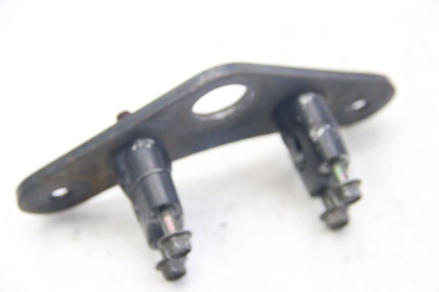 photo de Mesa de suspensão superior YAMAHA SR 125 (1982 - 2003) - Zoom do estado de desgaste