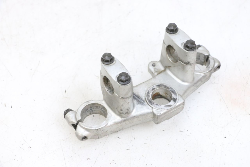 photo de Mesa de suspensão superior YAMAHA TTR 125 (2000 - 2020) - Estado da superfície