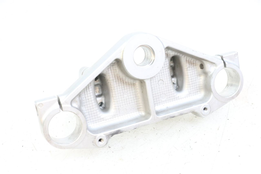 photo de Mesa Superior da Suspensão SUZUKI VL INTRUDER 125 (2004 - 2007) - Outro ângulo de visão