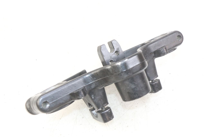 photo de Mesa de suspensão superior SYM WOLF SB 125 (2011 - 2018) - Outro ângulo de visão