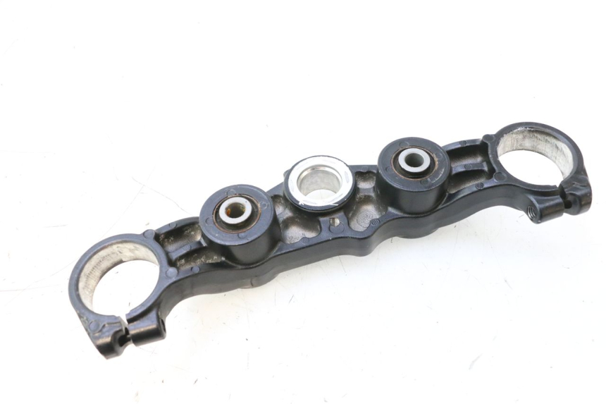 photo de Abraçadeira superior da forquilha YAMAHA XP T-MAX ABS 500 (2005 - 2005) - Ampliação técnica