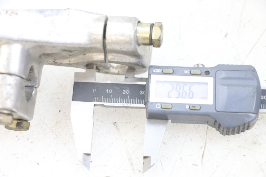 photo de Mesa de Suspensão Superior PEUGEOT XP6 50 (1997 - 2003) - Zoom do estado de desgaste
