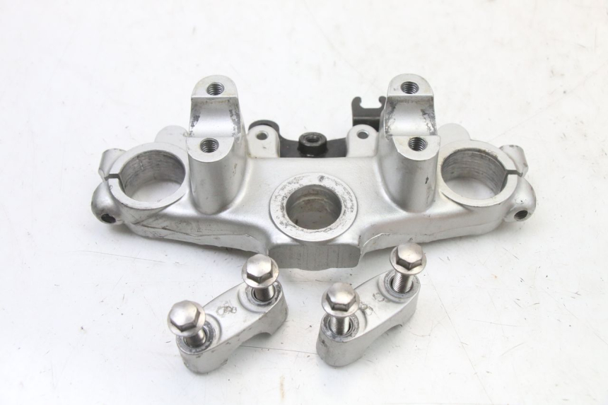 photo de Mesa de suspensão superior YAMAHA TTR 125 (2000 - 2020) - Vista principal