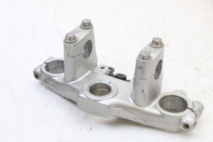 photo de Mesa de suspensão superior YAMAHA TTR 125 (2000 - 2020) - Ampliação técnica
