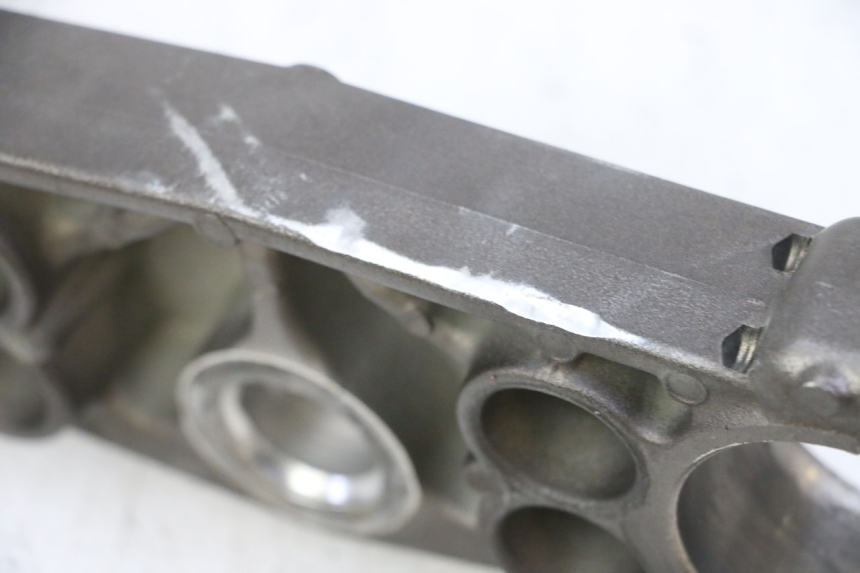 photo de Mesa de Suspensão Superior YAMAHA YZ-F YZF 250 (2014 - 2018) - Outro ângulo de visão