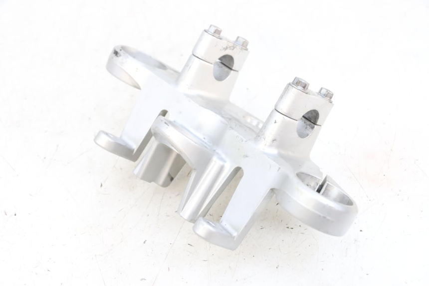 photo de Mesa Superior da Suspensão KAWASAKI ZR 7 750 (1999 - 2004) - Pontos de fixação