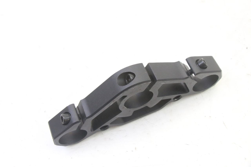 photo de Mesa de suspensão superior SEGWAY NINEBOT ZT3 PRO 1 - Zoom do estado de desgaste