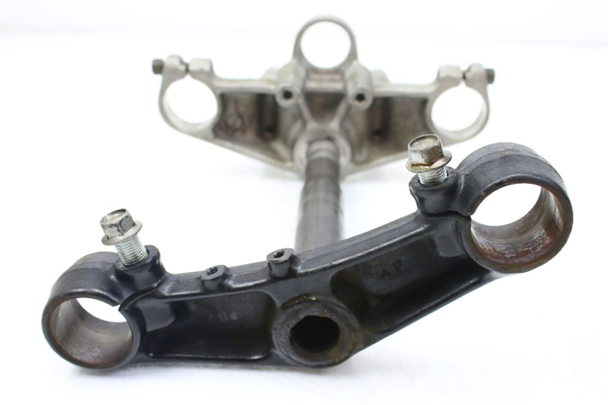 photo de TRIÂNGULO DA SUSPENSÃO DIANTEIRA YAMAHA TDR DELTABOX 125 (1997 - 2003) - Ampliação técnica