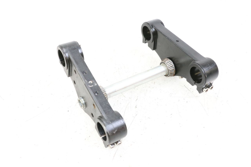 photo de TRIÂNGULO DA SUSPENSÃO DIANTEIRA NITRO MOTORS THUNDER 125 - Ampliação técnica