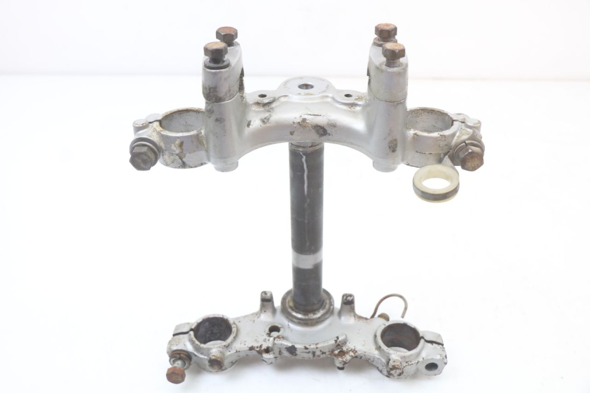 photo de TRIÂNGULO DA SUSPENSÃO DIANTEIRA SUZUKI TS X 80 (1984 - 1988) - Vista principal