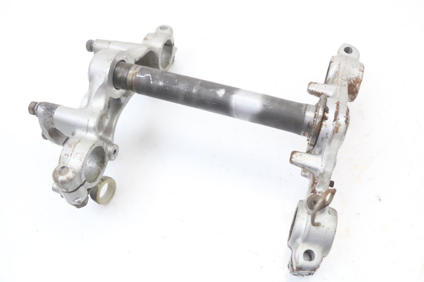 photo de TRIÂNGULO DA SUSPENSÃO DIANTEIRA SUZUKI TS X 80 (1984 - 1988) - Vista geral