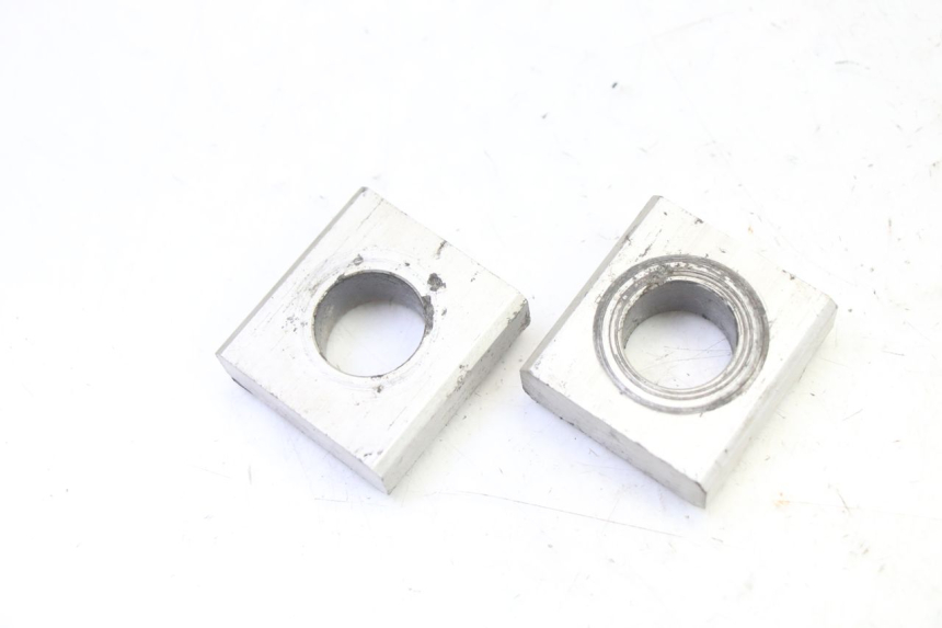 photo de TENSOR DE CORRENTE HONDA CBR RR FIREBLADE 900 (1992 - 1994) - Zoom do estado de desgaste