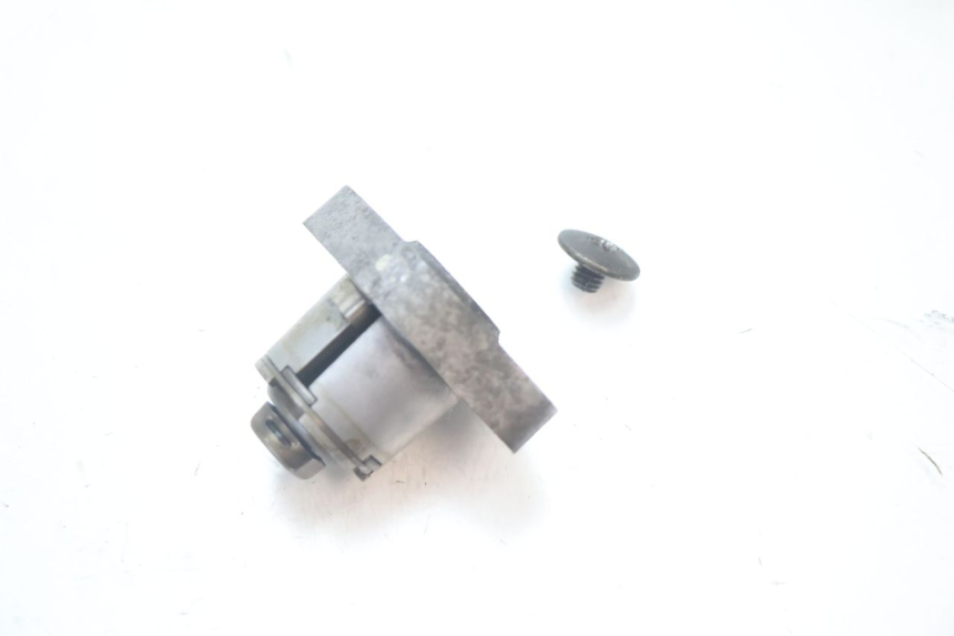 photo de TENSOR DE CORRENTE DE DISTRIBUIÇÃO HONDA FES S-WING SWING ABS 125 (2007 - 2015) - Ampliação técnica