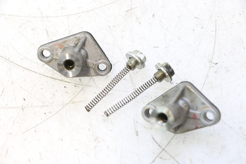 photo de TENSOR DE CORRENTE DE DISTRIBUIÇÃO GILERA GP 800 (2007 - 2013) - Zoom do estado de desgaste