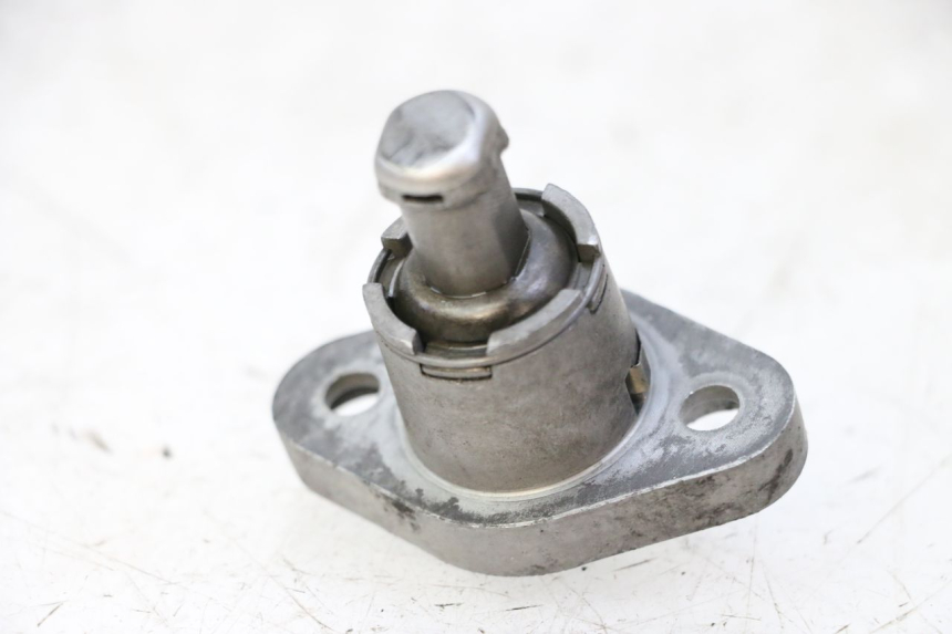 photo de TENSOR DE CORRENTE DE DISTRIBUIÇÃO DAELIM HISTORY 125 (2001 - 2002) - Detalhe da peça