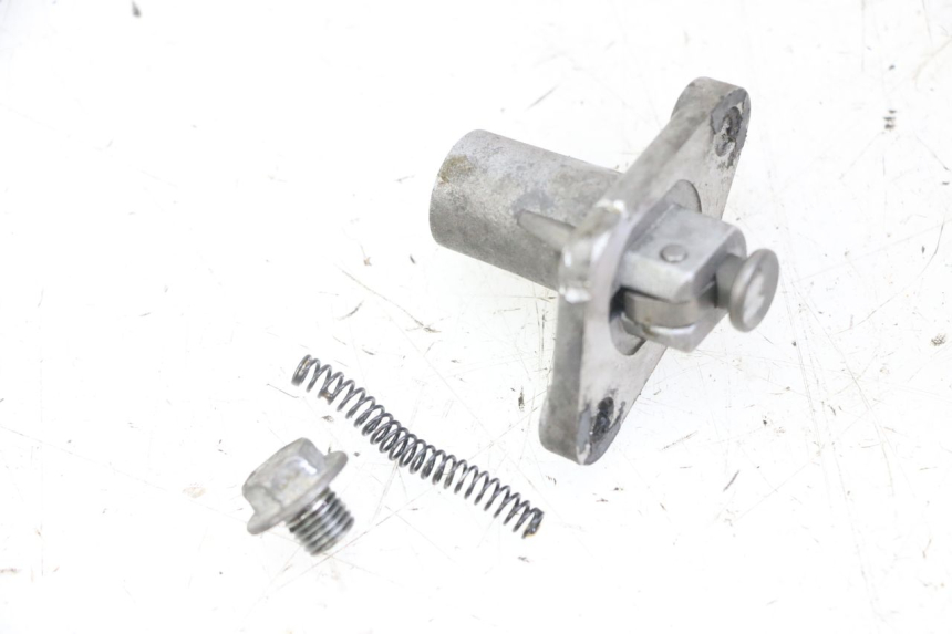 photo de TENSOR DE CORRENTE DE DISTRIBUIÇÃO PEUGEOT SATELIS 125 (2013 - 2018) - Zoom do estado de desgaste