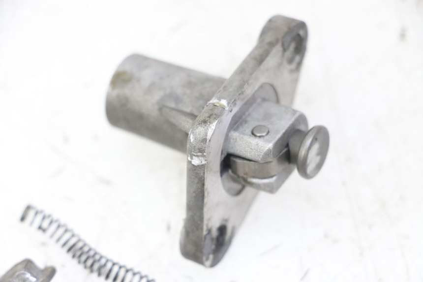 photo de TENSOR DE CORRENTE DE DISTRIBUIÇÃO PEUGEOT SATELIS 125 (2013 - 2018) - Ampliação técnica