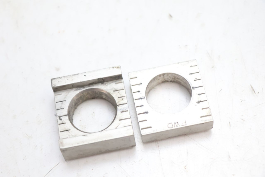 photo de TENSOR DE CORRENTE YAMAHA YZF R GENESIS 750 (1993 - 1998) - Detalhe da peça