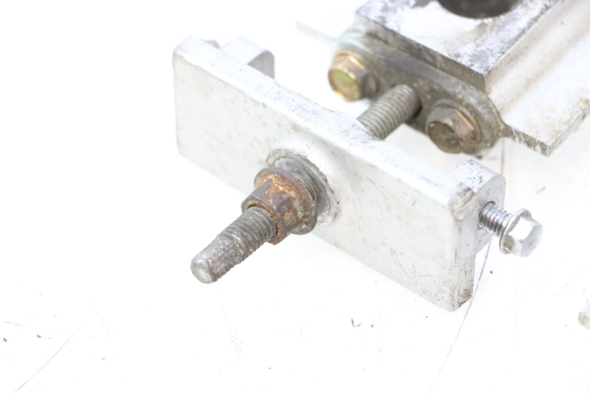photo de TENSOR DE CORRENTE KAWASAKI ZX-6R ZX6R 600 (1995 - 1997) - Pontos de fixação