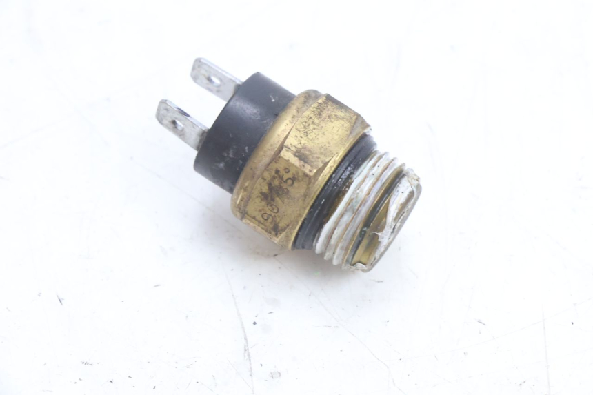 photo de TERMOCONTACTO PEUGEOT CITYSTAR 125 (2011 - 2017) - Outro ângulo de visão