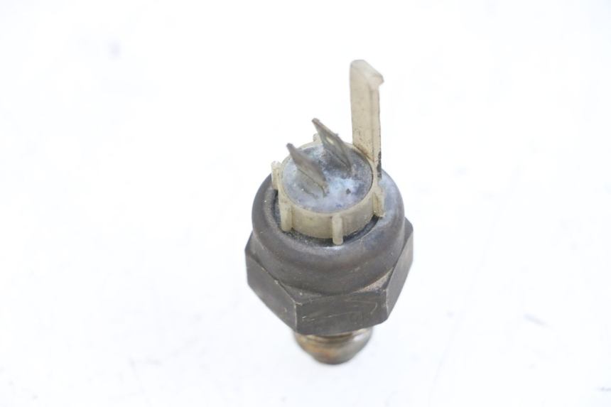 photo de TERMOCONTACTO KAWASAKI GPX R WARBIRD 600 (1988 - 1993) - Zoom do estado de desgaste