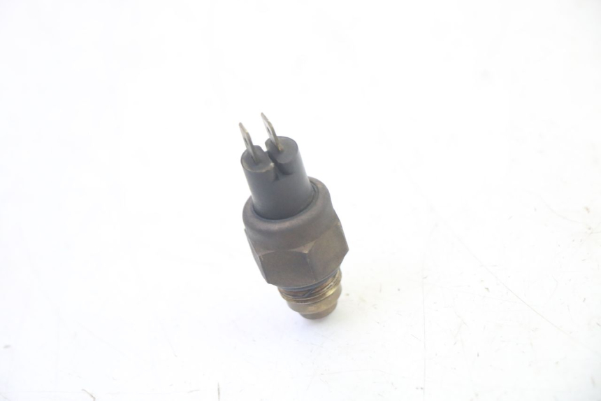 photo de TERMOCONTACTO KYMCO GRAND DINK 125 (2002 - 2007) - Zoom do estado de desgaste