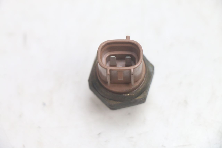 photo de TERMOCONTACTO SYM GTS EVO 125 (2009 - 2013) - Outro ângulo de visão