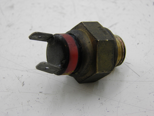 photo de TERMOCONTACTO PIAGGIO MP3 RL 125 (2006 - 2014) - Zoom do estado de desgaste