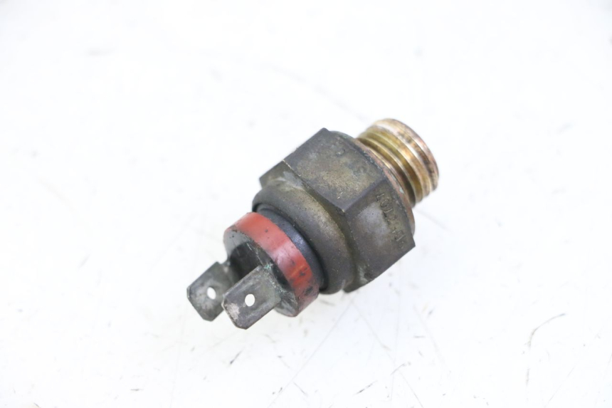 photo de TERMOCONTACTO PIAGGIO X8 125 (2004 - 2007) - Detalhe da peça