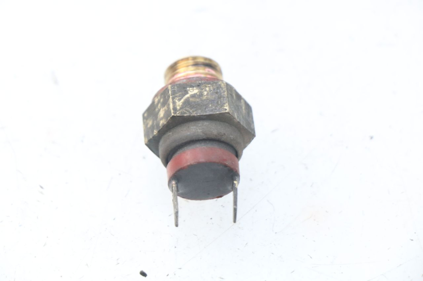 photo de TERMOCONTACTO PIAGGIO X8 125 (2004 - 2007) - Detalhe da peça