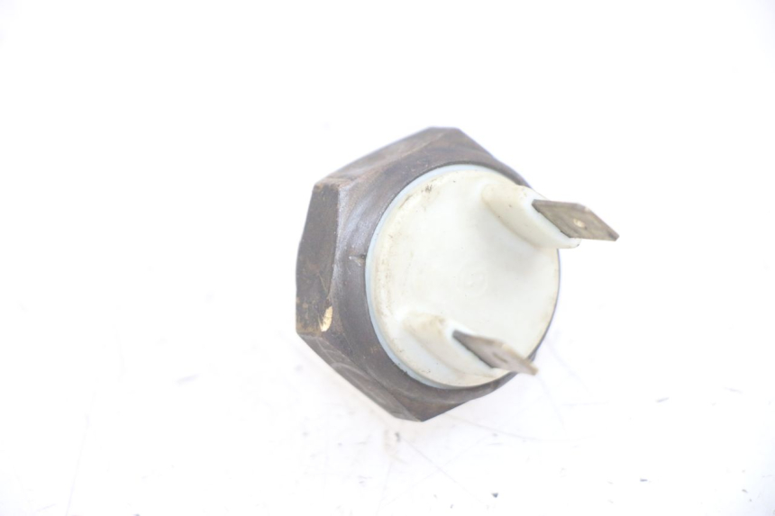 photo de TERMOCONTACTO PIAGGIO X9 125 (2000 - 2003) - Detalhe da peça