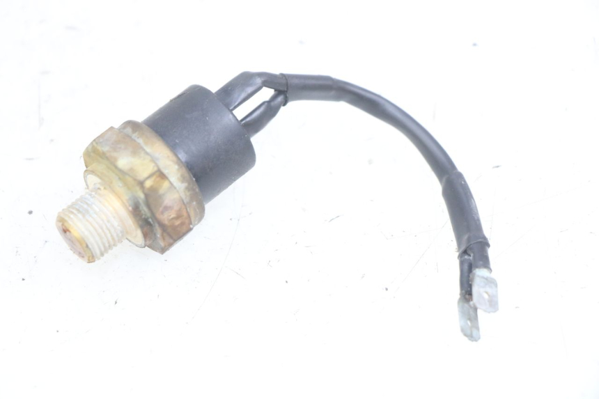 photo de TERMOCONTACTO YAMAHA YP MAJESTY 125 (1998 - 2001) - Outro ângulo de visão
