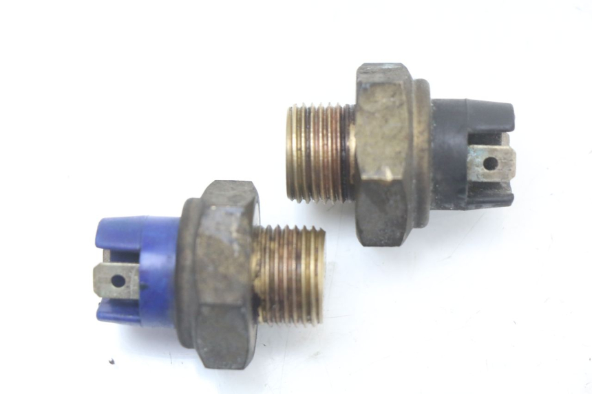 photo de TERMOCONTACTO YAMAHA YP MAJESTY 125 (2002 - 2006) - Outro ângulo de visão