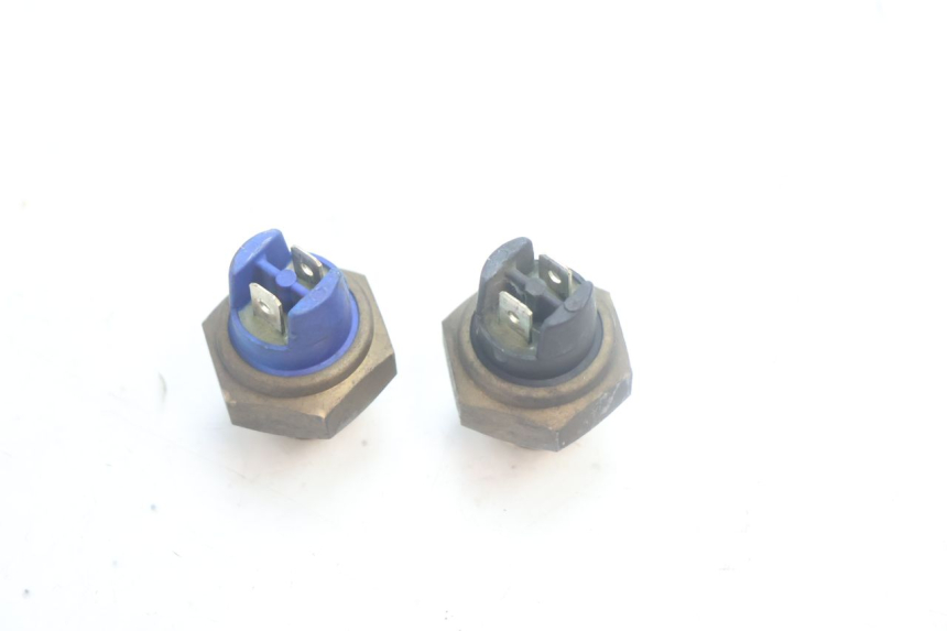 photo de TERMOCONTACTO YAMAHA YP MAJESTY 125 (2007 - 2010) - Outro ângulo de visão
