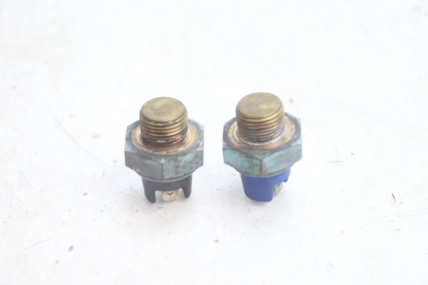 photo de TERMOCONTACTO YAMAHA YP MAJESTY 125 (2002 - 2006) - Outro ângulo de visão