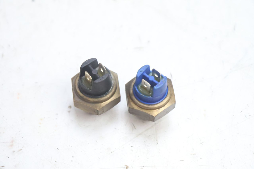 photo de TERMOCONTACTO YAMAHA YP MAJESTY 125 (2002 - 2006) - Detalhe da peça