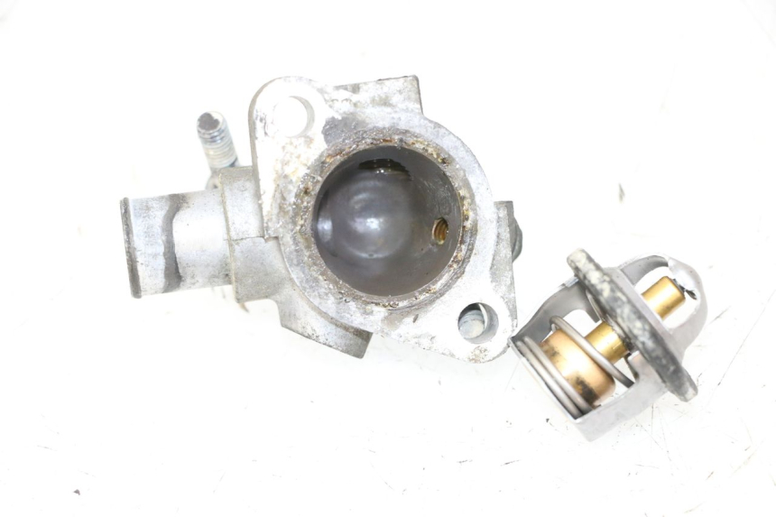photo de TERMOSTATO SUZUKI BURGMAN 125 (2007 - 2014) - Outro ângulo de visão