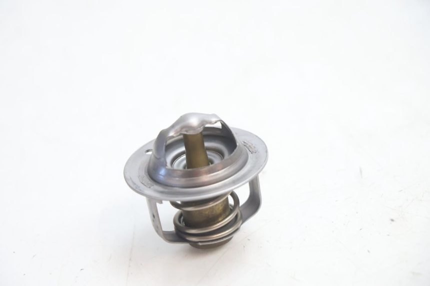 photo de TERMOSTATO KAWASAKI ER-6 ER6 N 650 (2005 - 2009) - Outro ângulo de visão