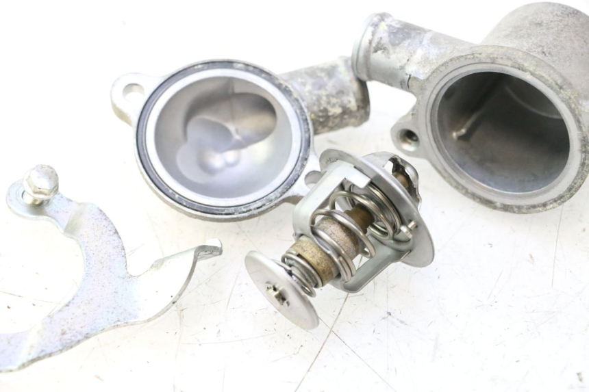 photo de TERMOSTATO HONDA FJS SILVER WING SILVERWING 400 (2005 - 2008) - Pontos de fixação
