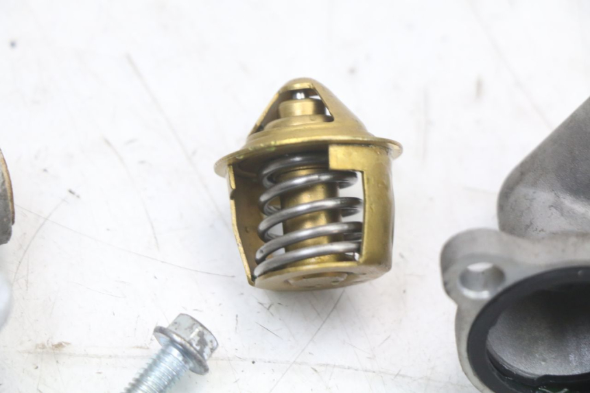 photo de TERMOSTATO MASAI SCRAMBLER SPORT 125 (2021 - 2025) - Zoom do estado de desgaste