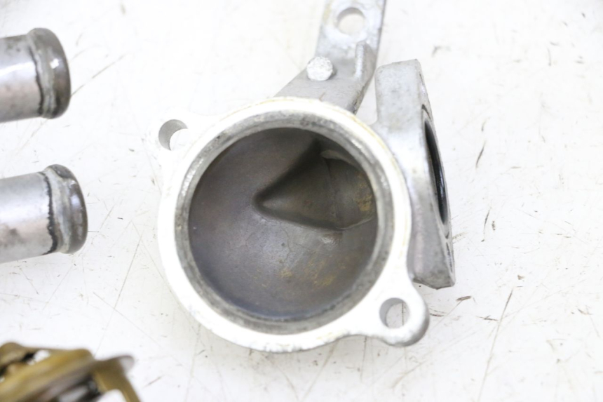 photo de TERMOSTATO HONDA NTV DEAUVILLE 650 (2001 - 2006) - Pontos de fixação