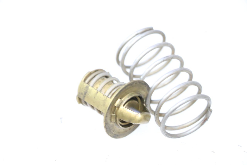 photo de TERMOSTATO PEUGEOT SPEEDFIGHT LC 50 (1996 - 2002) - Outro ângulo de visão