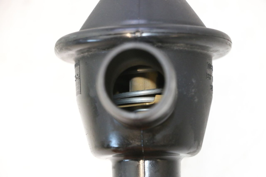 photo de TERMOSTATO CAN-AM SPYDER RS 1000 (2008 - 2012) - Zoom do estado de desgaste