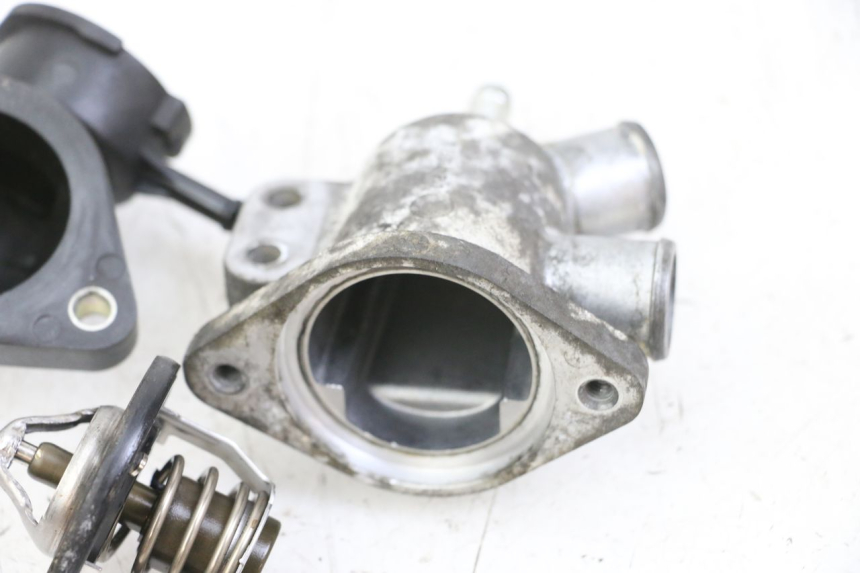 photo de TERMOSTATO SUZUKI GSX F GSXF 650 (2007 - 2015) - Estado da superfície