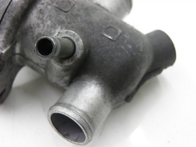 photo de TERMOSTATO SUZUKI SV S 650 (2003 - 2009) - Zoom do estado de desgaste