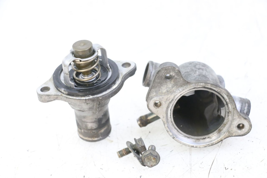 photo de TERMOSTATO SUZUKI SV S 650 (1999 - 2002) - Outro ângulo de visão
