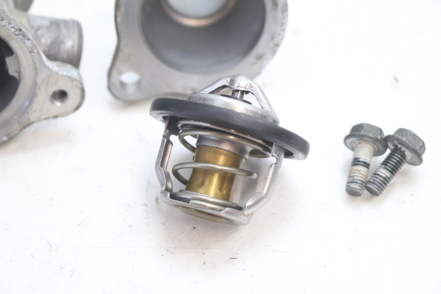 photo de TERMOSTATO SUZUKI SV S 650 (2003 - 2009) - Outro ângulo de visão