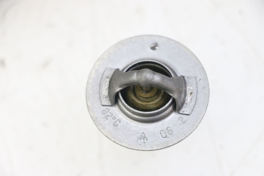 photo de TERMOSTATO HONDA XLV VARADERO 125 (2000 - 2006) - Detalhe da peça